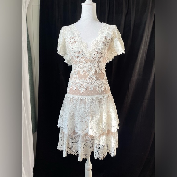 Bronx and Banco white lace Beverly dress. Size XS - Picture 5 of 16